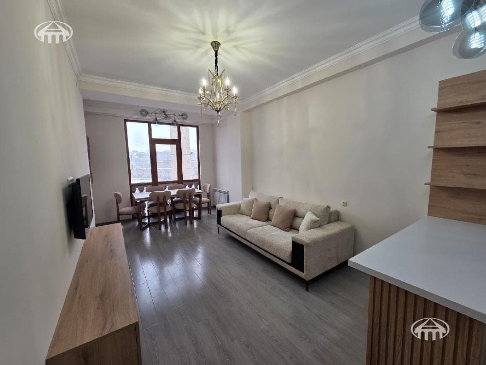 Квартира · 2 комн. · 56 м² · Арабкир