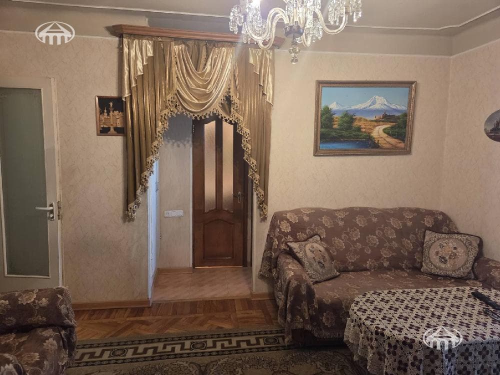 Apartment · 2 rooms · 76 m² · Arabkir