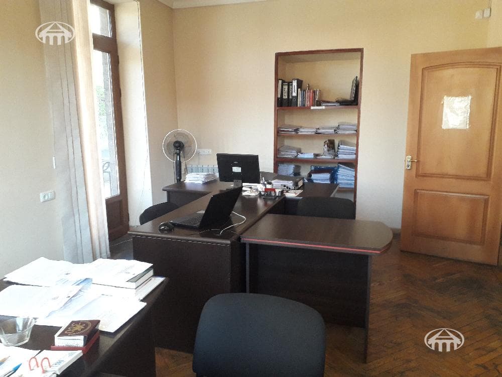 Office · 89 m² · Arabkir