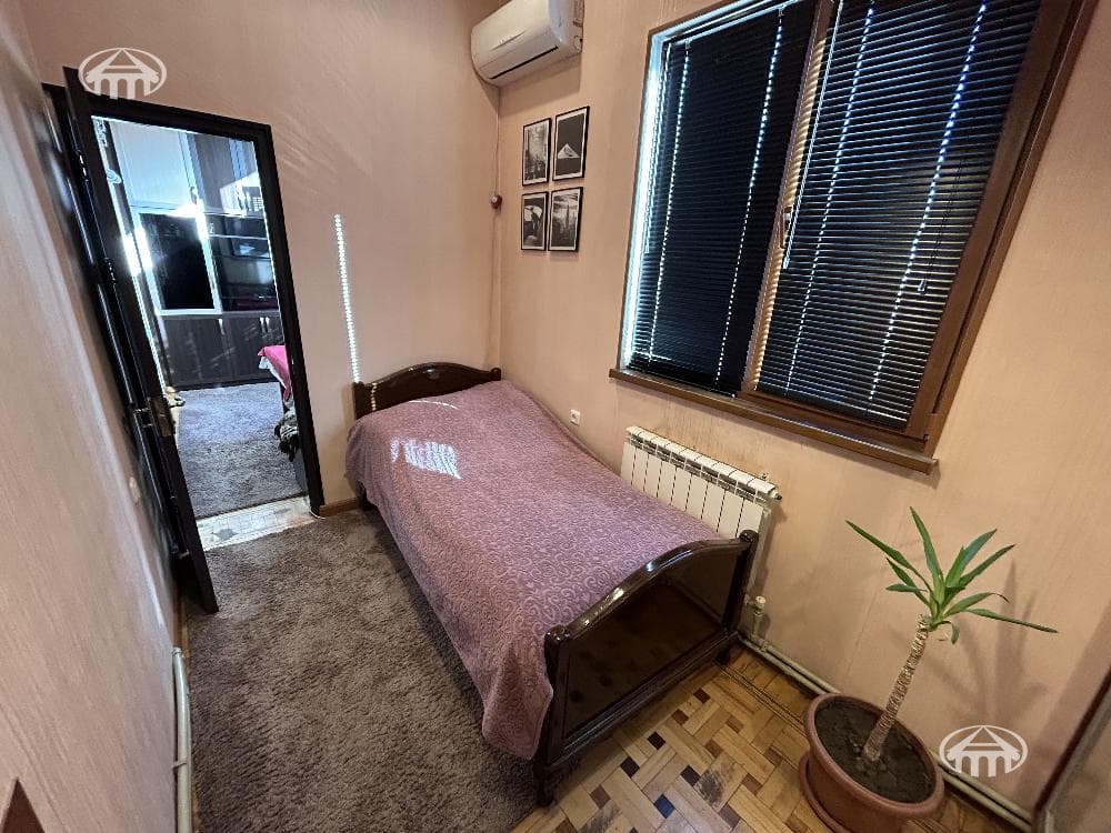 Apartment · 2 rooms · 70 m² · Arabkir