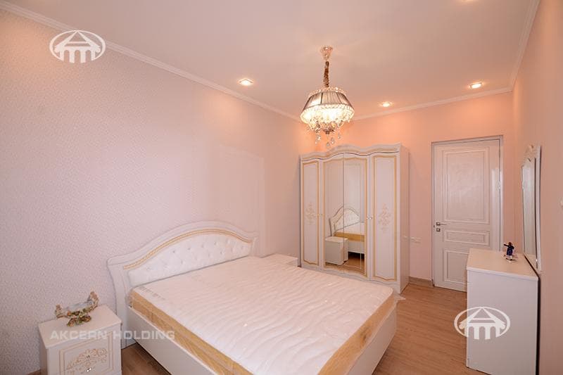 Квартира · 4 комн. · 122 м² · Канакер-Зейтун