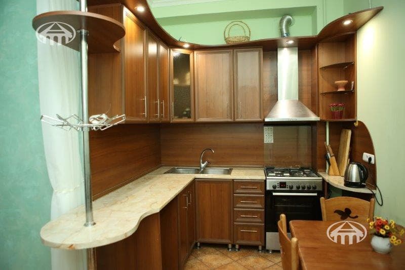 Дом · 5 комн. · 388 м² · Арабкир