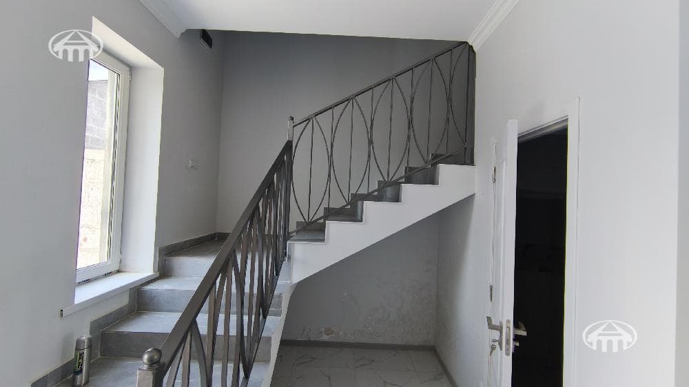 Mansion · 4 rooms · 122 m² · Qasax