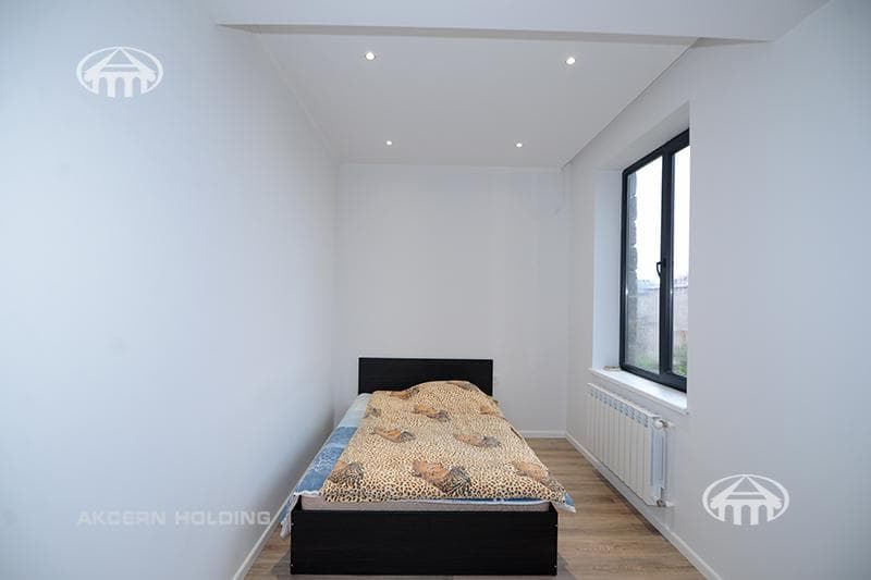 Mansion · 7 rooms · 228 m² · Zovuni