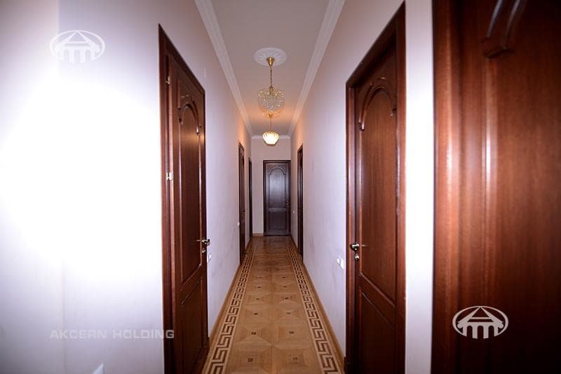 Apartment · 4 rooms · 135 m² · Arabkir