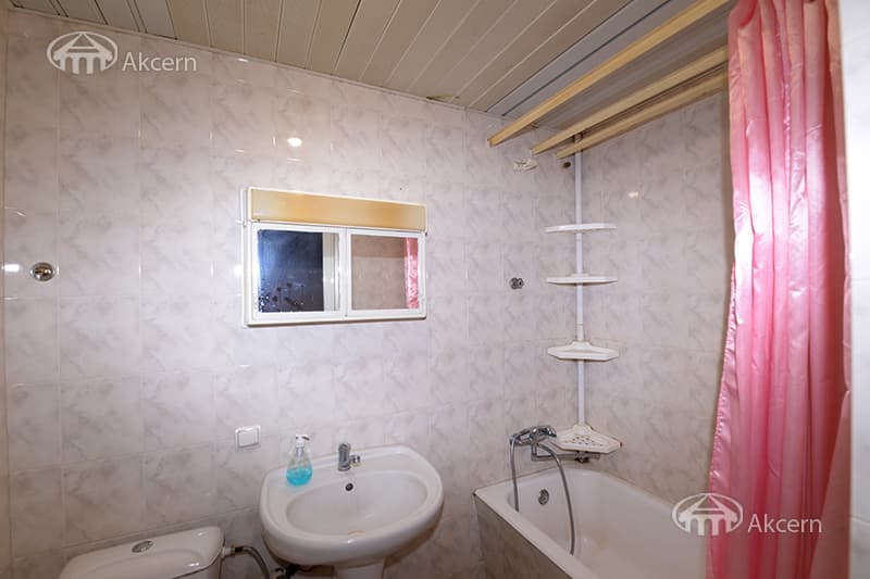 Квартира · 2 комн. · 65 м² · Арабкир