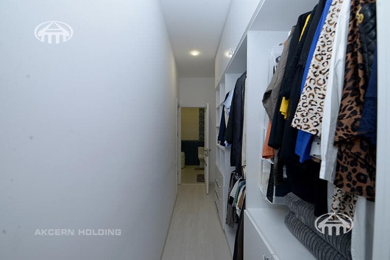 House · 6 rooms · 567 m² · Ajapnyak