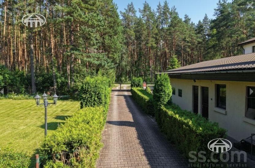 Mansion · 5 rooms · 187 m² · Latvia