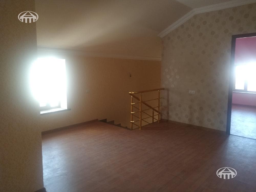 Mansion · 4 rooms · 142 m² · Qasax