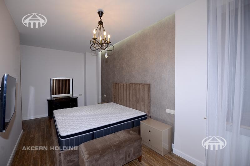 Квартира · 4 комн. · 151 м² · Кентрон