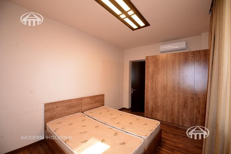 Mansion · 5 rooms · 388 m² · Arabkir