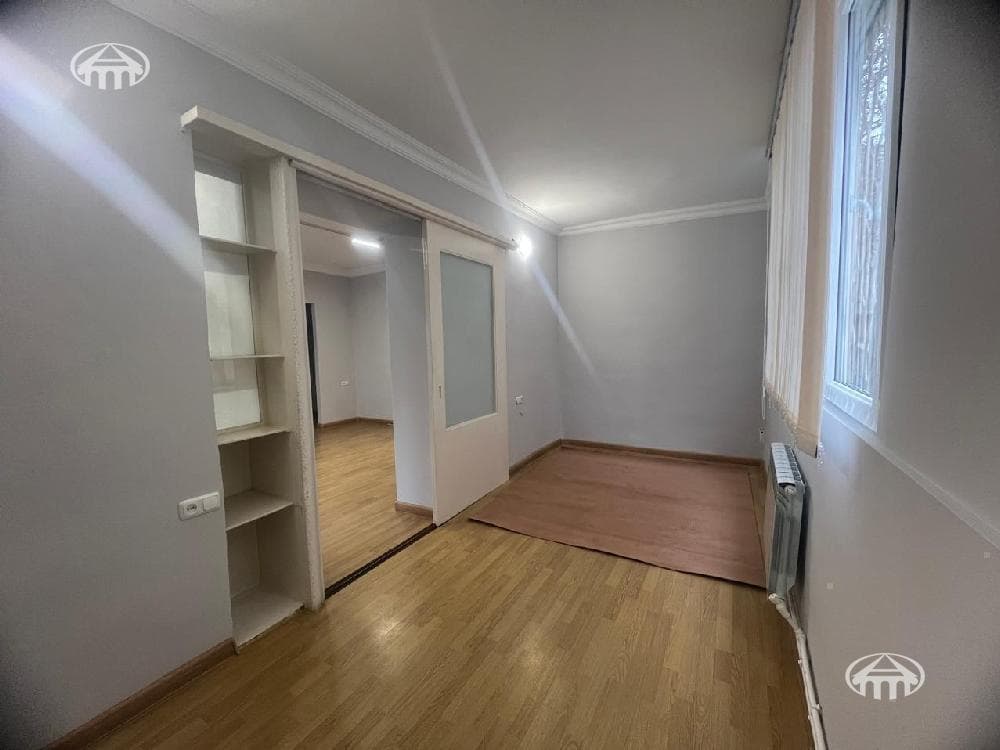 Բնակարան · 1 սեն. · 52 մ² · Կենտրոն