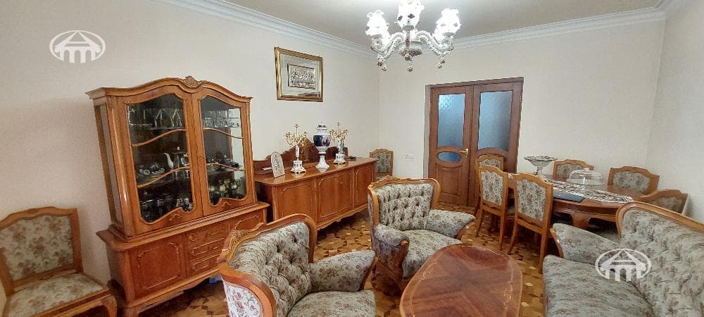 Квартира · 3 комн. · 108 м² · Арабкир