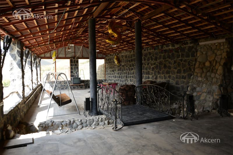 Mansion · 5 rooms · 405 m² · Arzakan