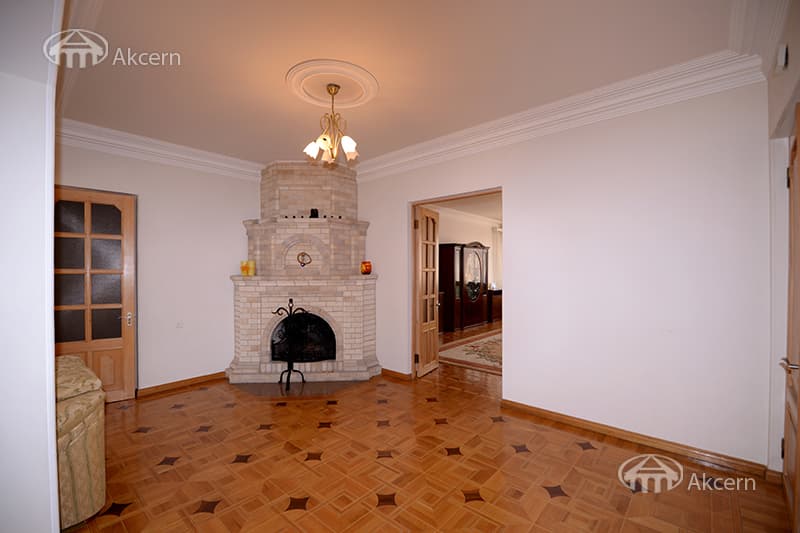 Mansion · 9 rooms · 777 m² · Malatia-Sebastia