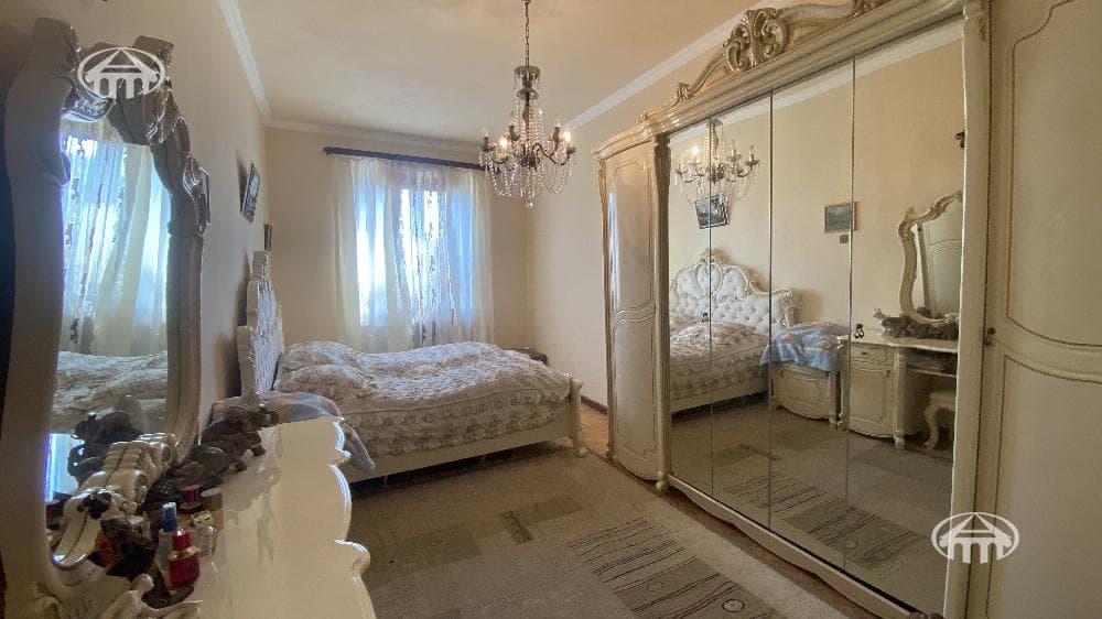 Квартира · 3 комн. · 87 м² · Арабкир