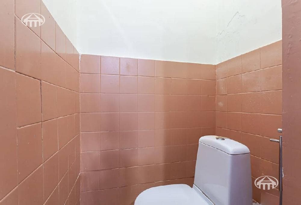 Office · 72 m² · Kentron