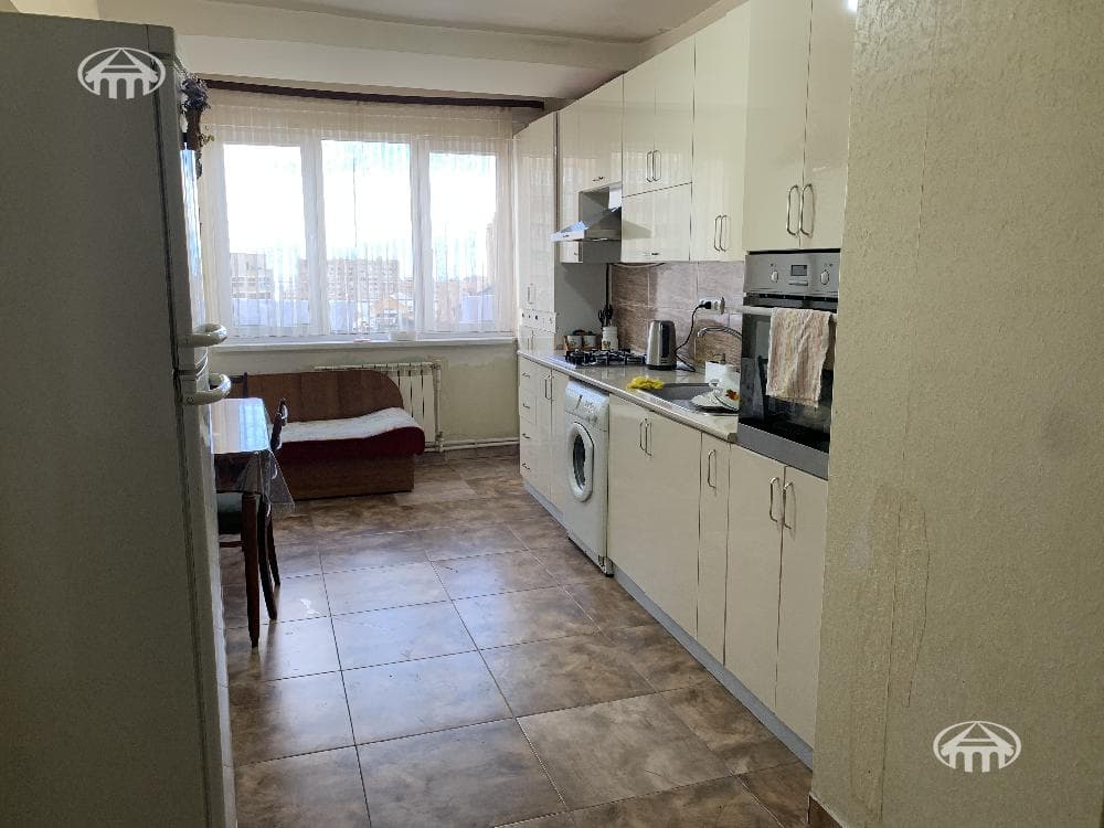 Квартира · 3 комн. · 75 м² · Арабкир