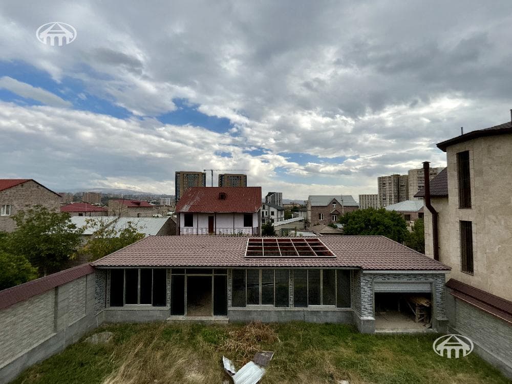 Mansion · 5 rooms · 536 m² · Davtashen — photo 11 / 21