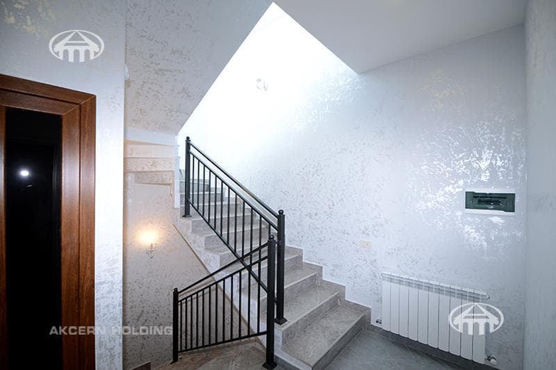 House · 4 rooms · 89 m² · Kanaker-Zeytun