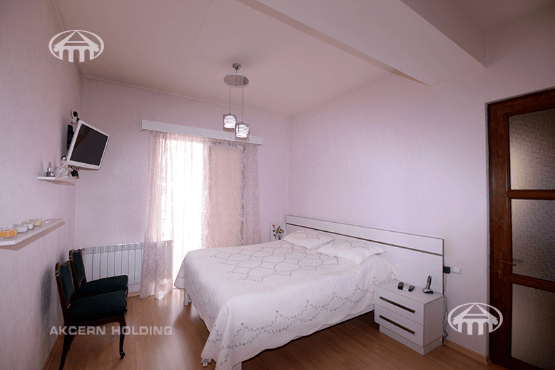 Mansion · 6 rooms · 400 m² · Nor Nork