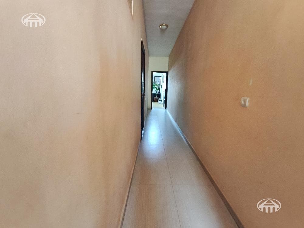 House · 6 rooms · 413 m² · Shengavit