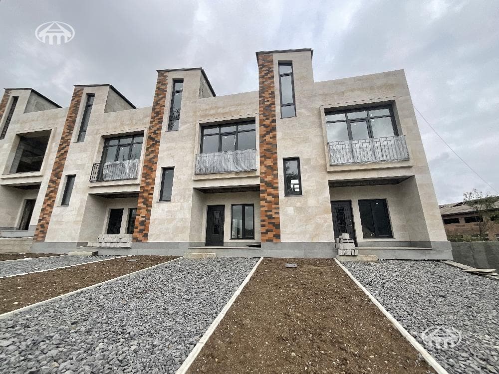 Թաունհաուս · 120 մ² · Դիլիջան