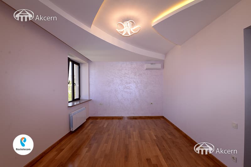 Առանձնատուն · 7 սեն. · 907 մ² · Արաբկիր