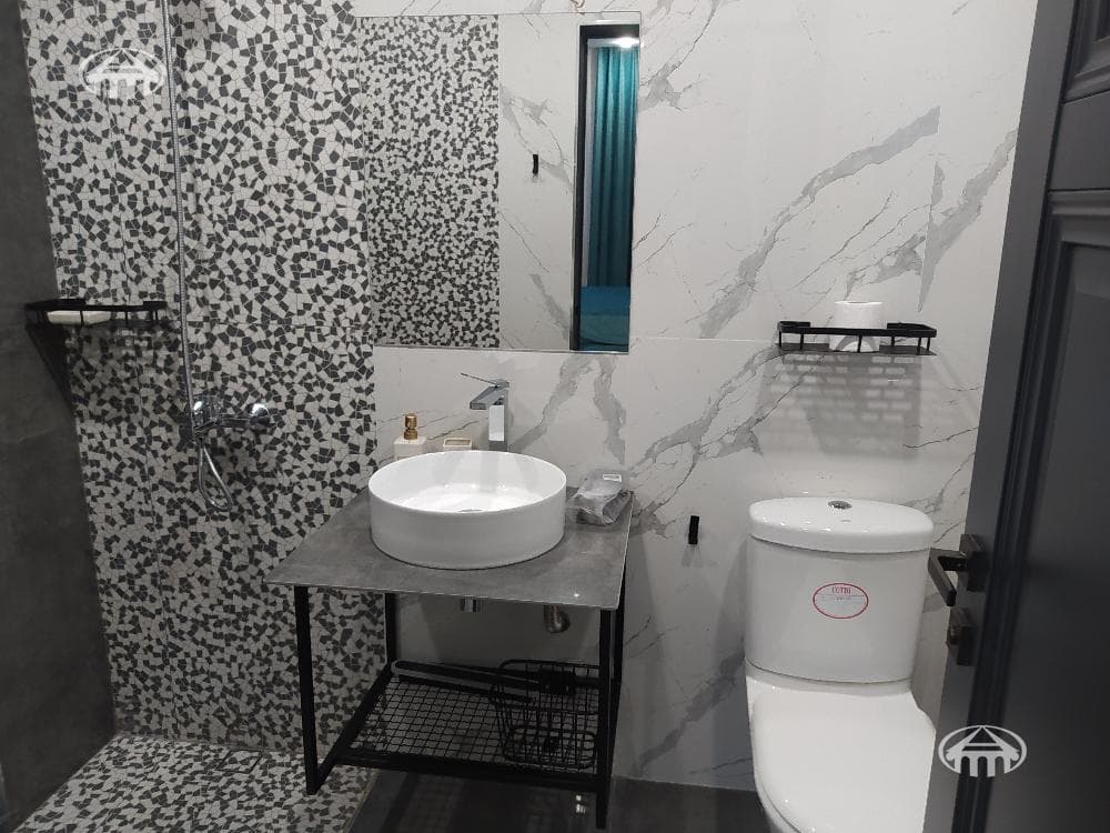 Mansion · 6 rooms · 198 m² · Kanaker-Zeytun