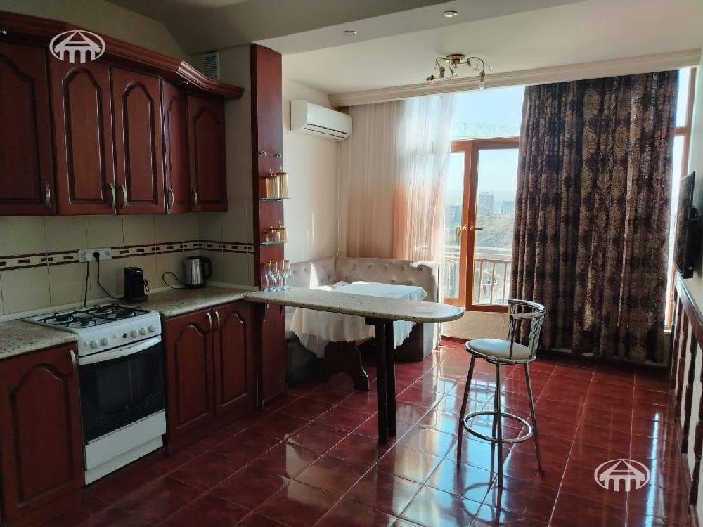Apartment · 3 rooms · 89 m² · Arabkir — photo 10 / 15