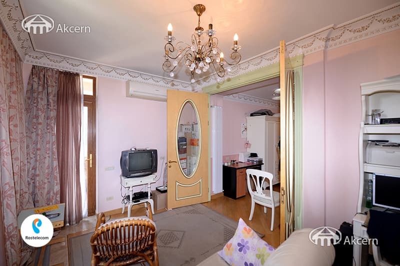 Дом · 8 комн. · 468 м² · Малатия-Себастия