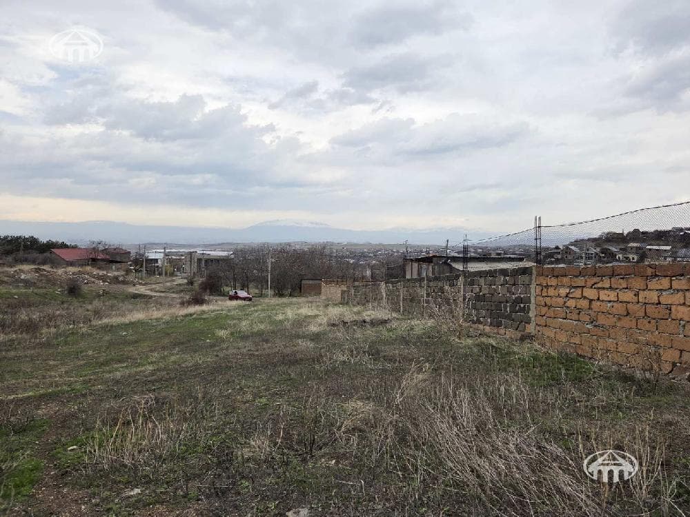 Участок · 1 428 м² · Джрвеж