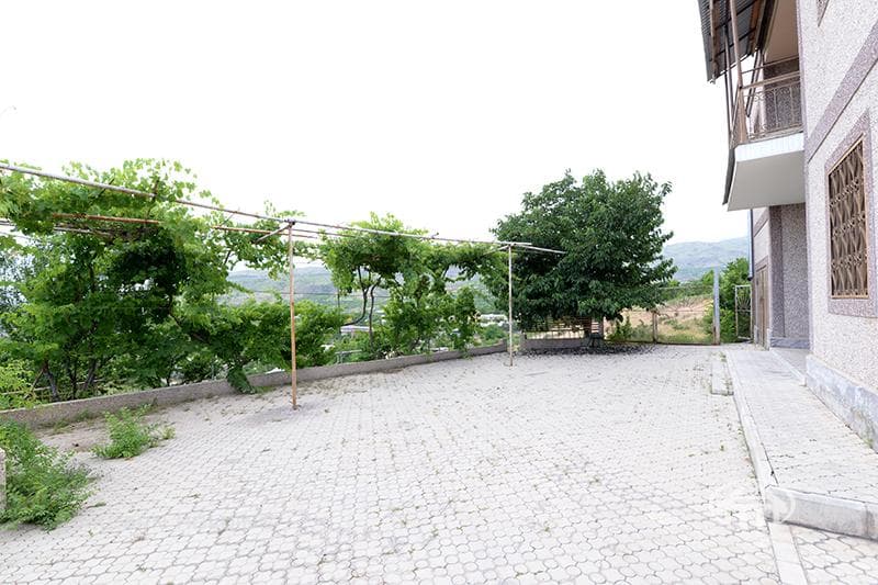 Առանձնատուն · 6 սեն. · 290 մ² · Բյուրական