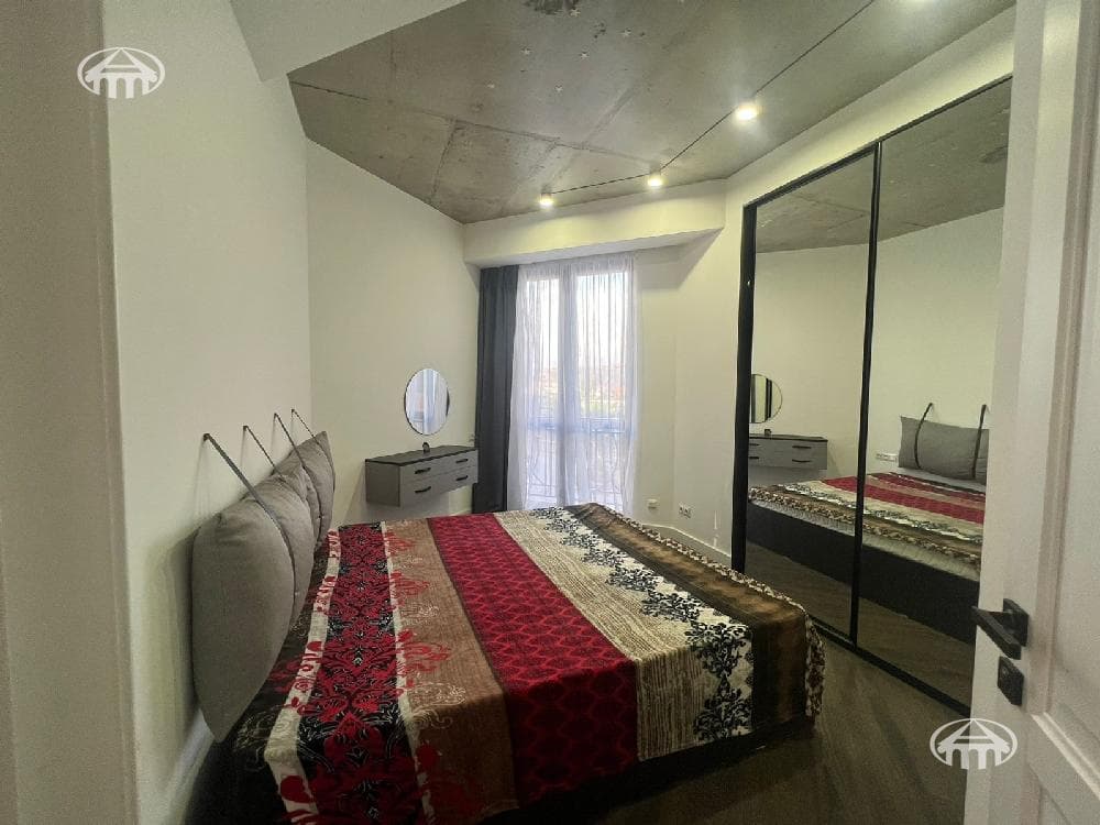 Квартира · 1 комн. · 42 м² · Давташен