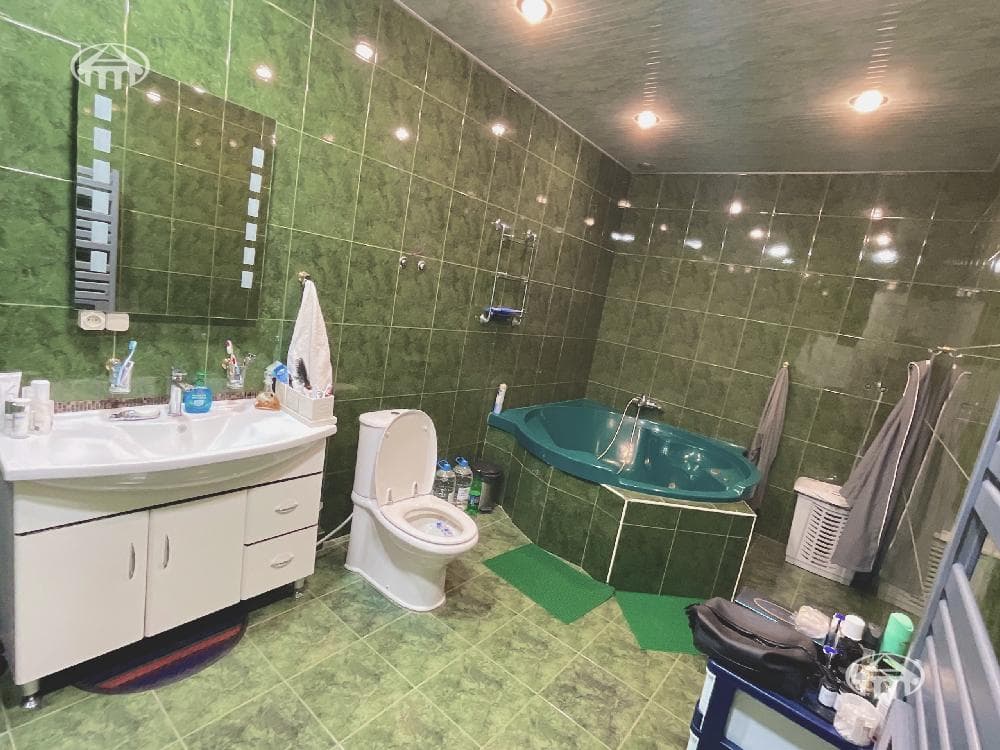 Mansion · 9 rooms · 680 m² · Arabkir — photo 20 / 47