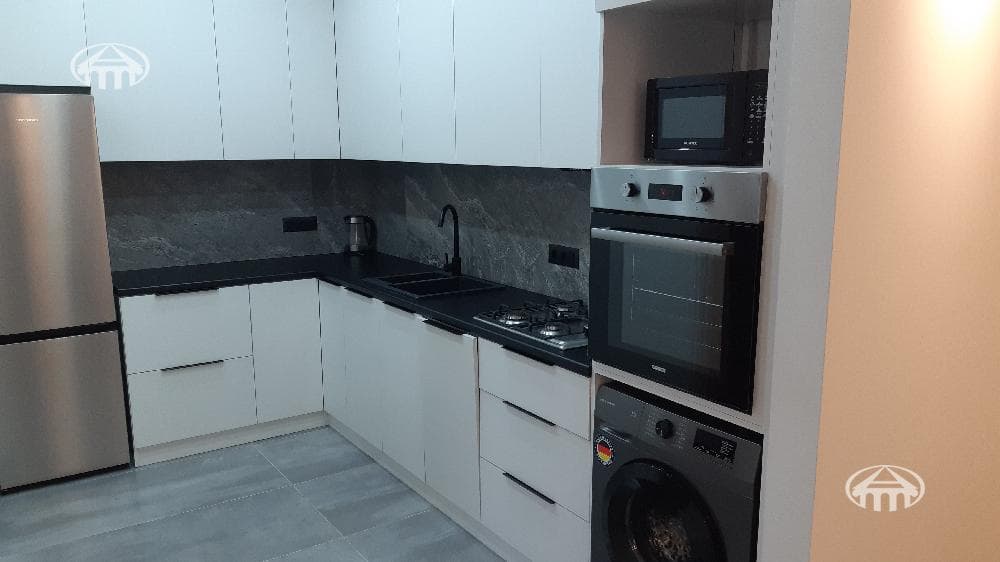 Квартира · 2 комн. · 52 м² · Арабкир