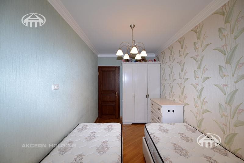 Квартира · 3 комн. · 99 м² · Арабкир