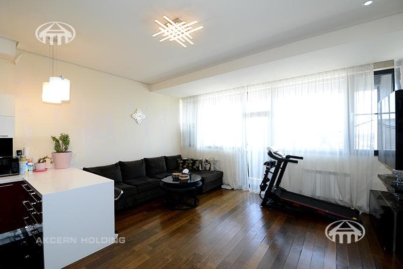 Квартира · 3 комн. · 98 м² · Арабкир