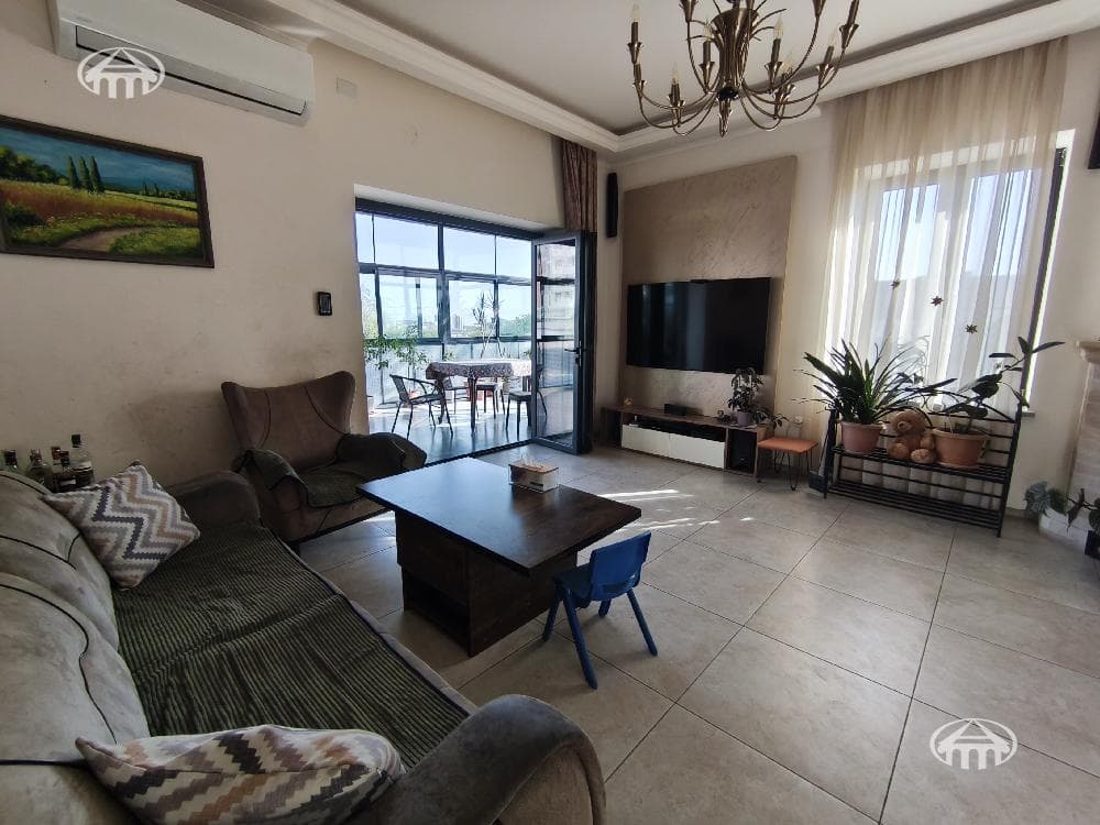 Mansion · 5 rooms · 262 m² · Jrvej