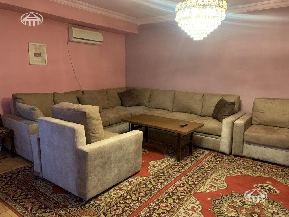 Квартира · 2 комн. · 91 м² · Кентрон
