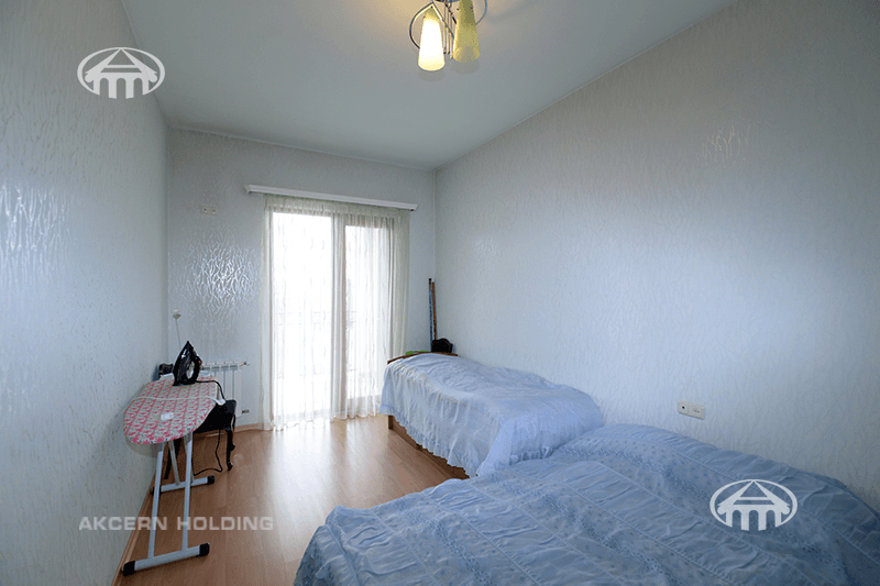 Mansion · 6 rooms · 400 m² · Nor Nork