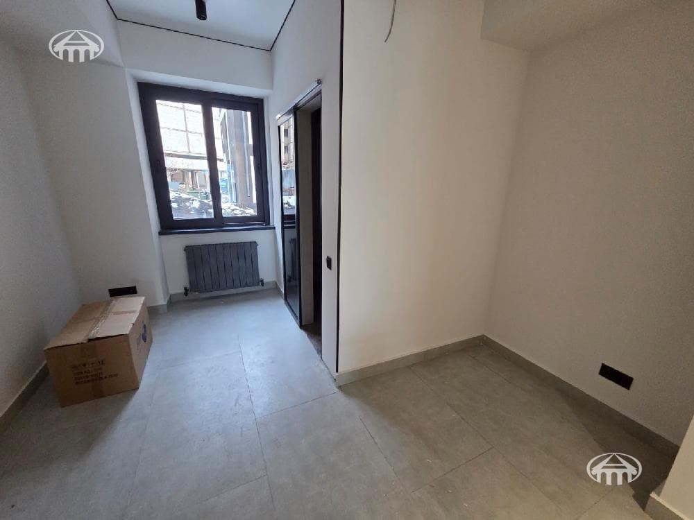 Office · 630 m² · Ajapnyak