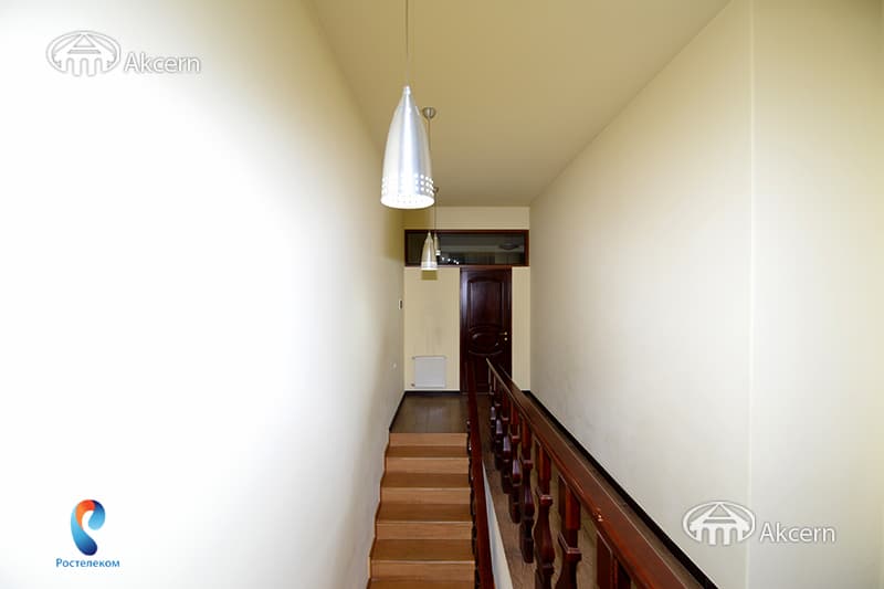 Apartment · 4 rooms · 215 m² · Kentron