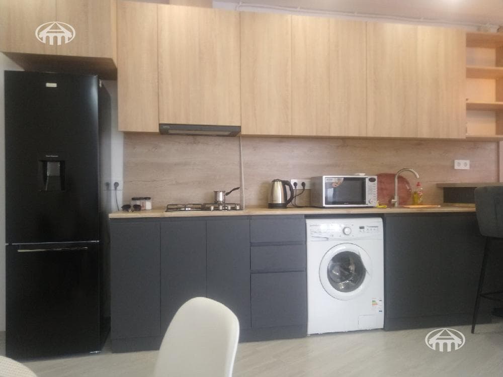 Apartment · 2 rooms · 46 m² · Kentron