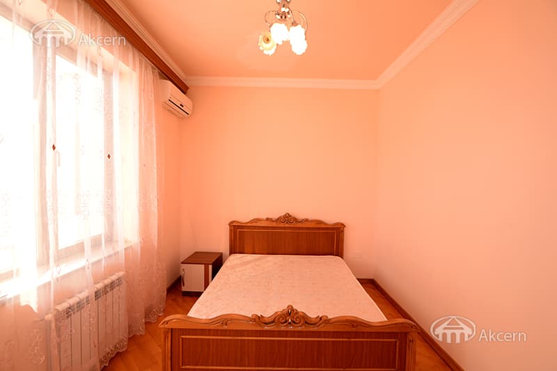 Особняк · 4 комн. · 220 м² · Арабкир