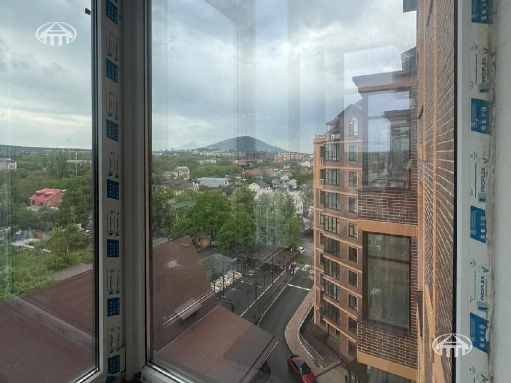 Квартира · 4 комн. · 142 м² · Кентрон