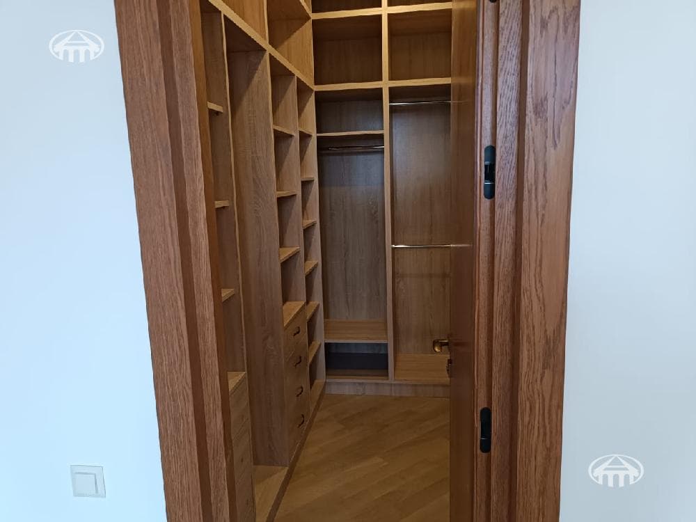 Office · 292 m² · Arabkir