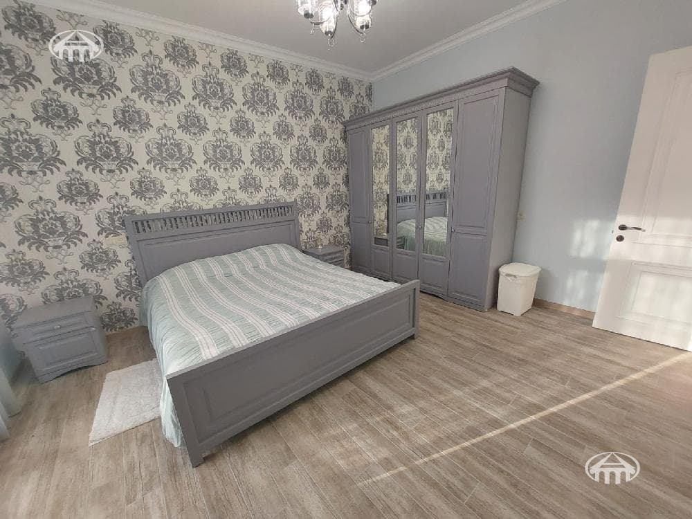 Mansion · 5 rooms · 150 m² · v. Arinj