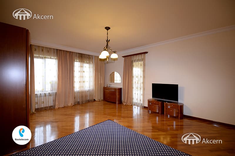 Առանձնատուն · 6 սեն. · 863 մ² · Նորք-Մարաշ