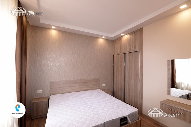 Բնակարան · 2 սեն. · 52 մ² · Կենտրոն